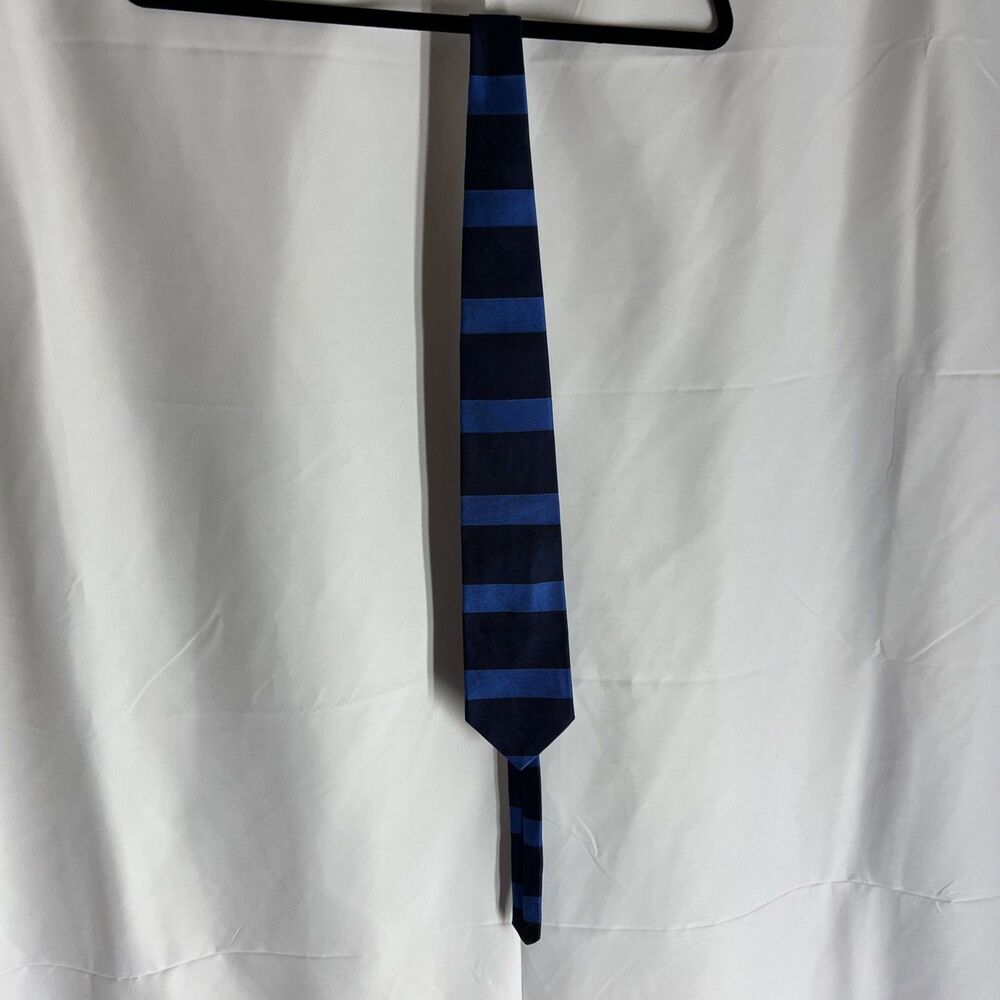 Brooks Brothers Striped Blue Tie 100% Silk Men's Necktie